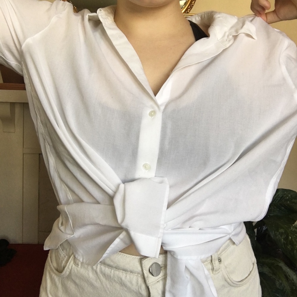 Uniqlo white button down
